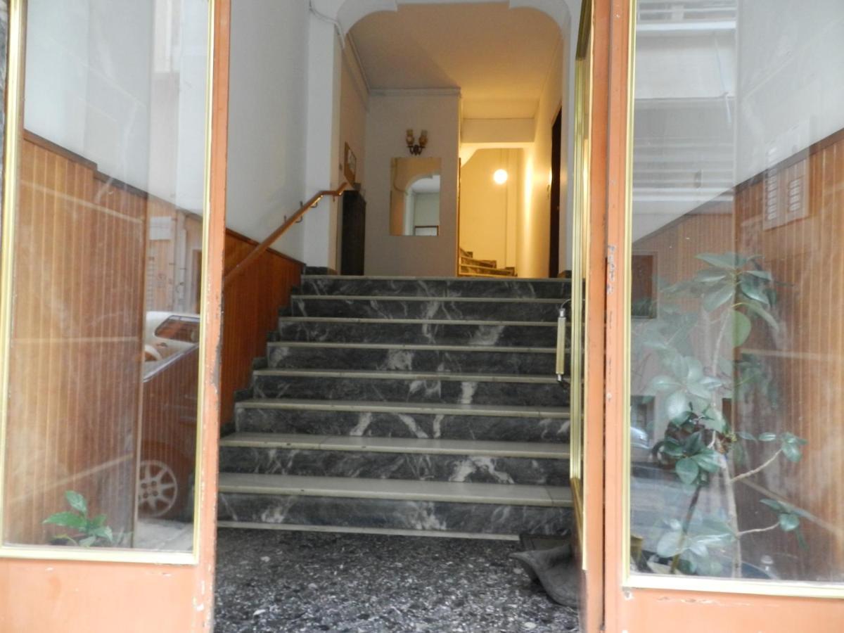 Vasia'S Cosy Apartment In Athens, "Pedion Tou Areos", Close To Center Εξωτερικό φωτογραφία